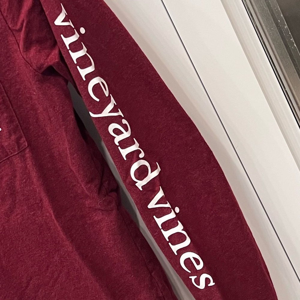 Vineyard Vines Long Sleeve Logo Pocket Tee Hoodie - Picture 3 of 7